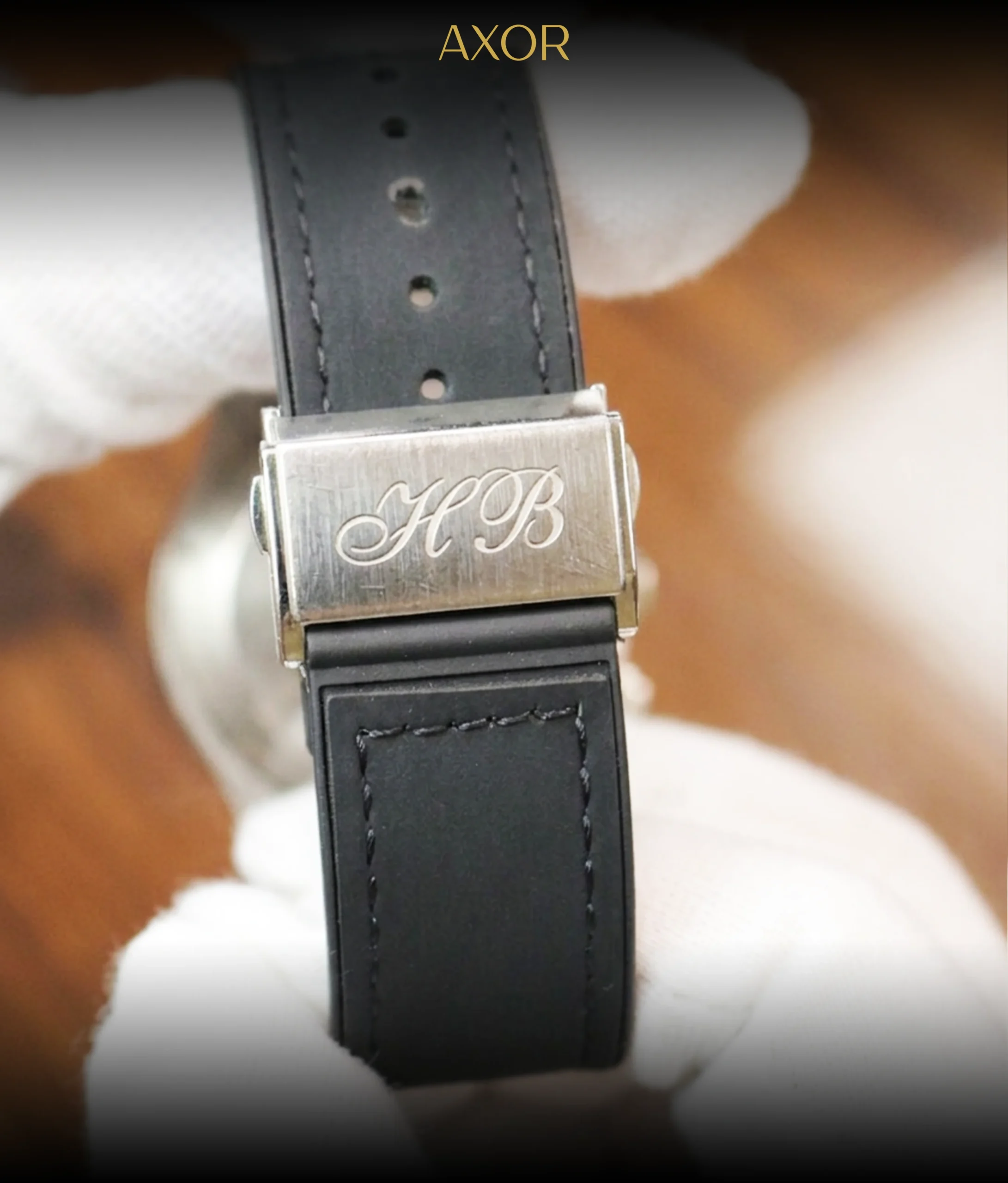 Genuine Italian leather strap