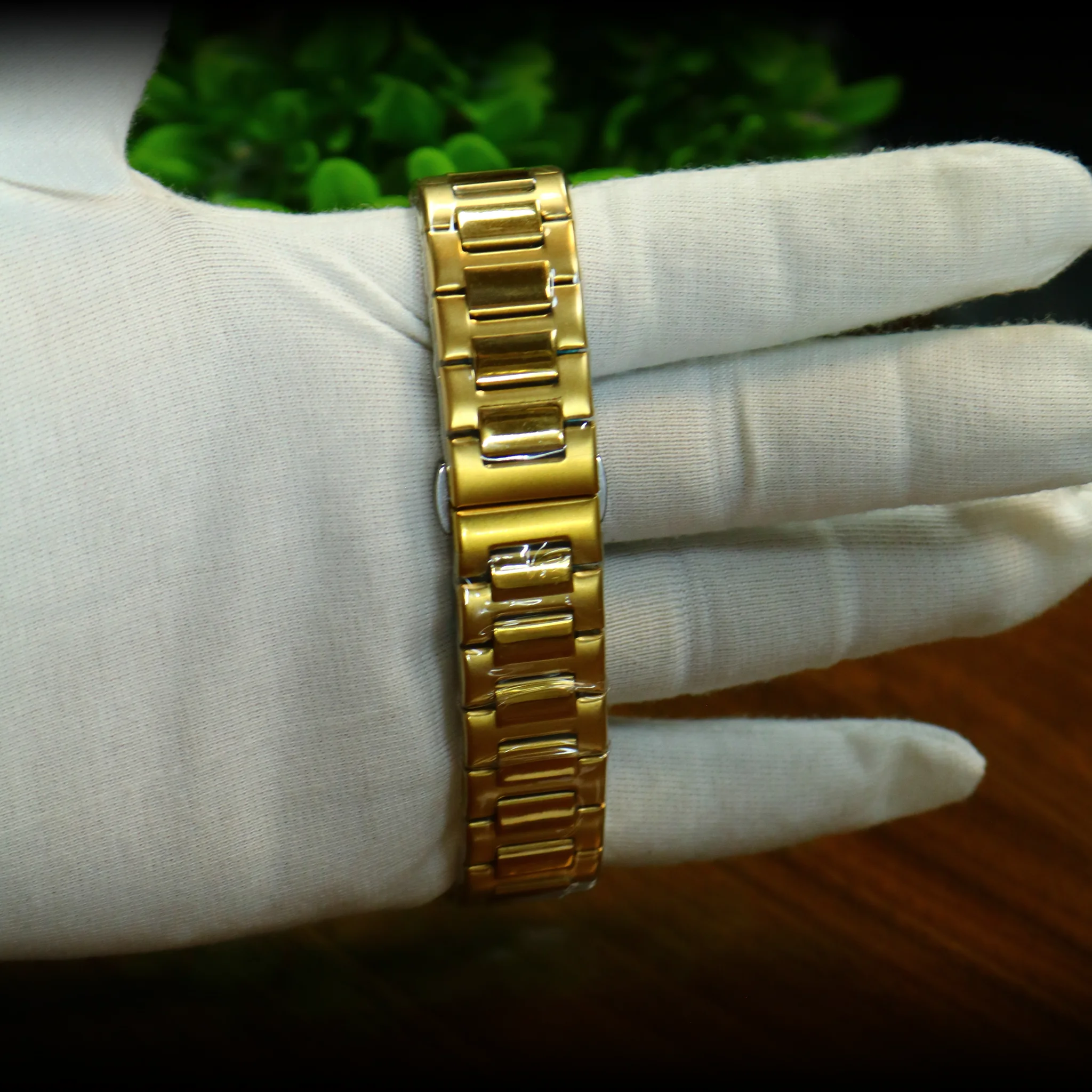 Premium gold-tone bracelet chain strap