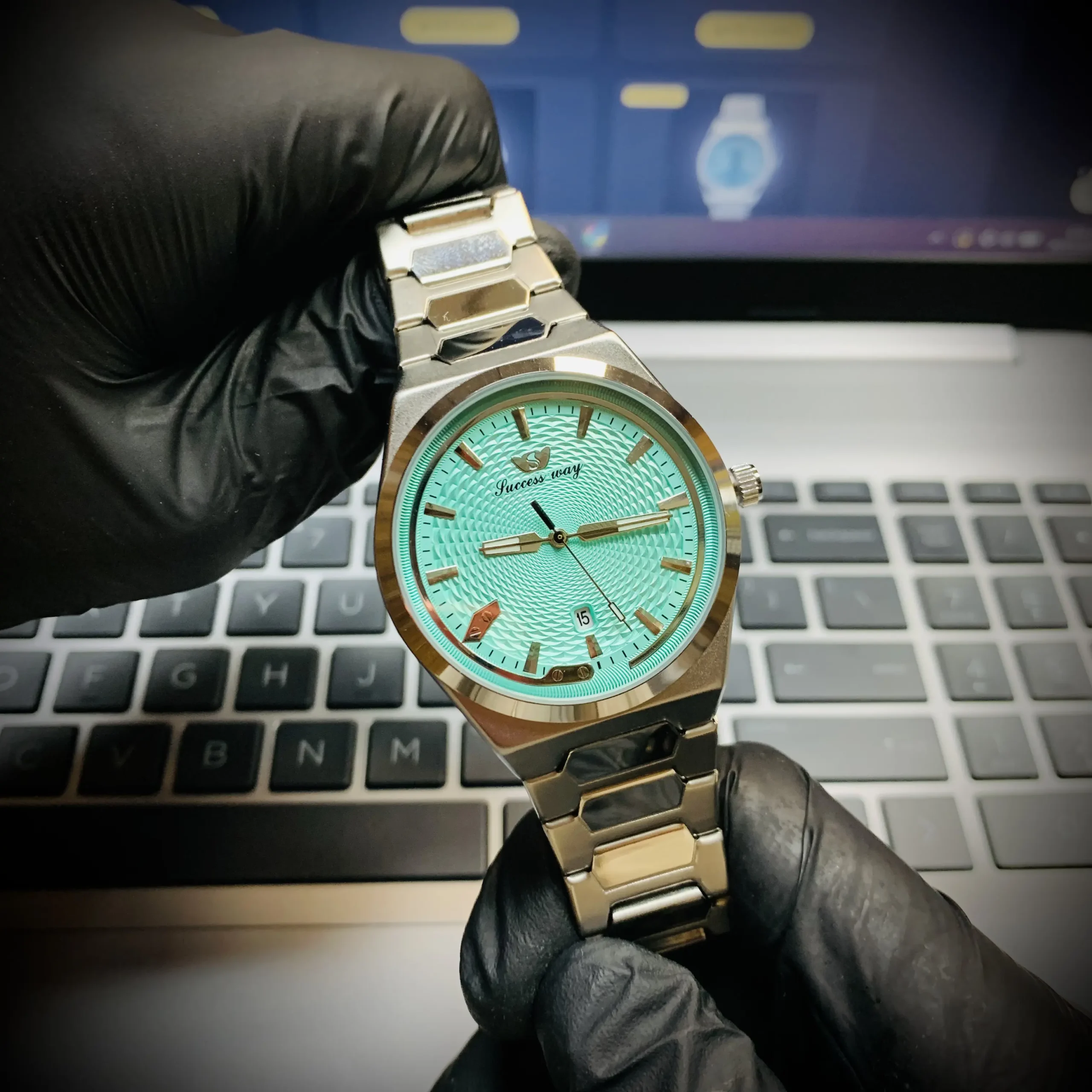 Axor Royal Day-Date Tiffany Blue